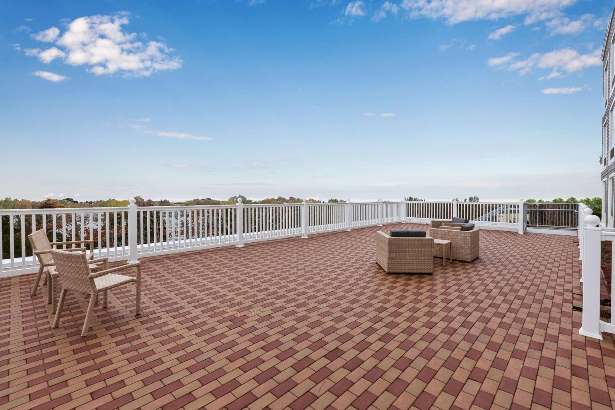 Hampton Inn Cape Cod Canal Bourne Εξωτερικό φωτογραφία
